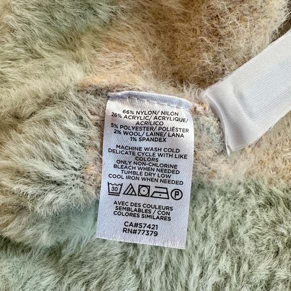 Ann Taylor Pastel Plaid Women Sweater - Picture 6 of 6